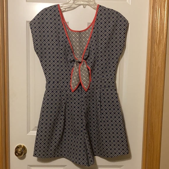 C. Luce Romper - szM - Picture 2 of 11